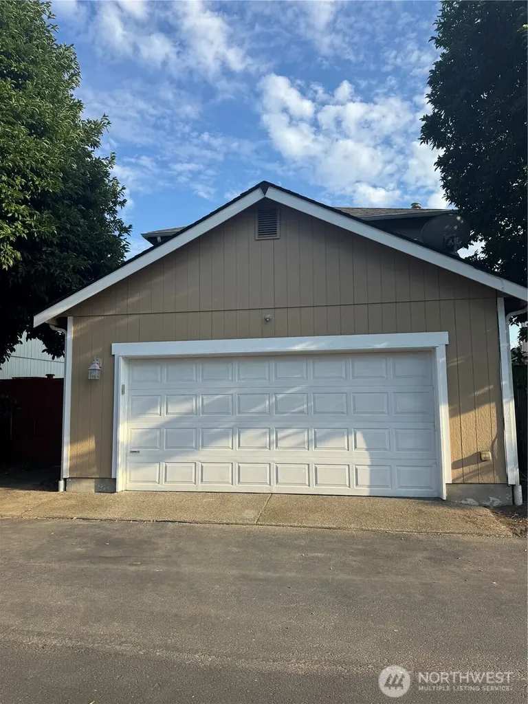 1626 Sundrop Lane SE Tumwater WA 98501