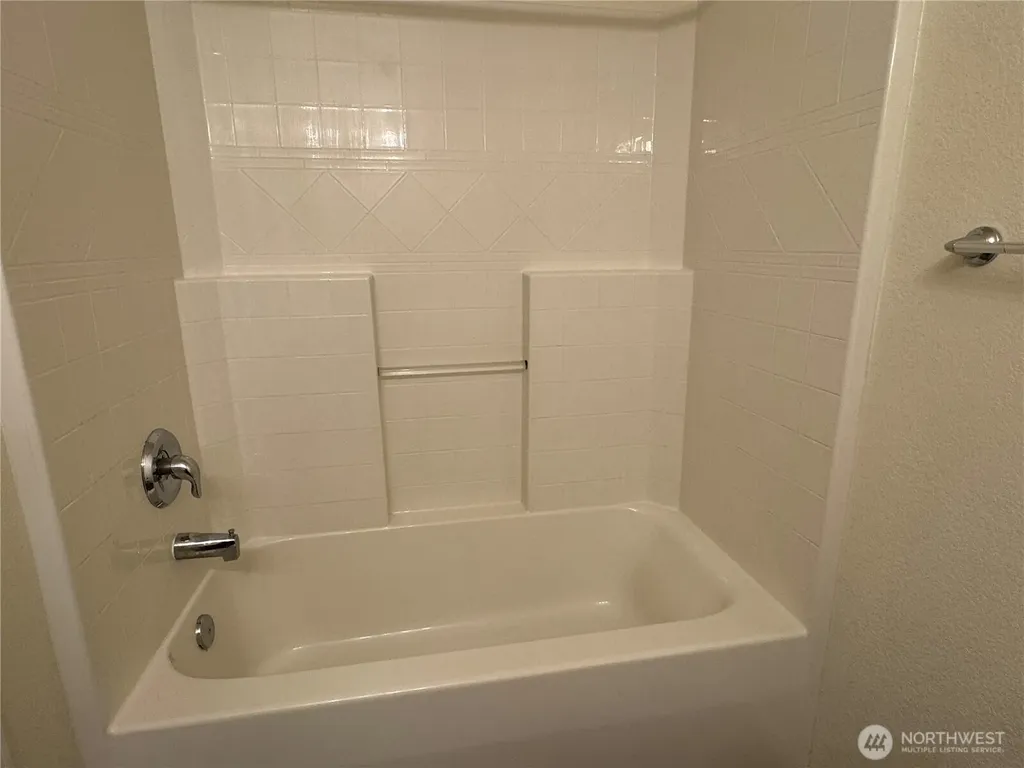 1626 Sundrop Lane SE Tumwater WA 98501
