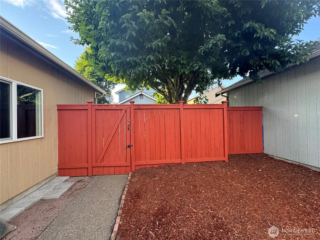 1626 Sundrop Lane SE Tumwater WA 98501