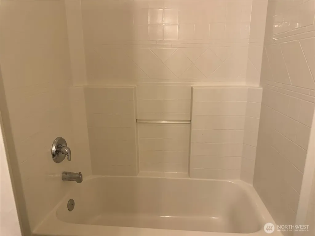 1626 Sundrop Lane SE Tumwater WA 98501