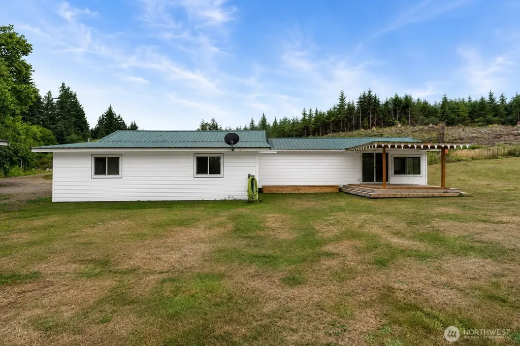 1929 Us Highway 101 Hoquiam WA 98550