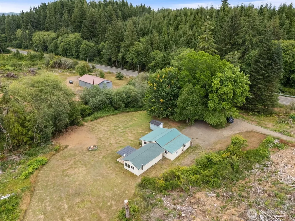 1929 Us Highway 101 Hoquiam WA 98550