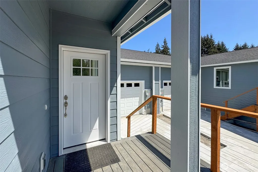 1917 W 10th Street Port Angeles WA 98363