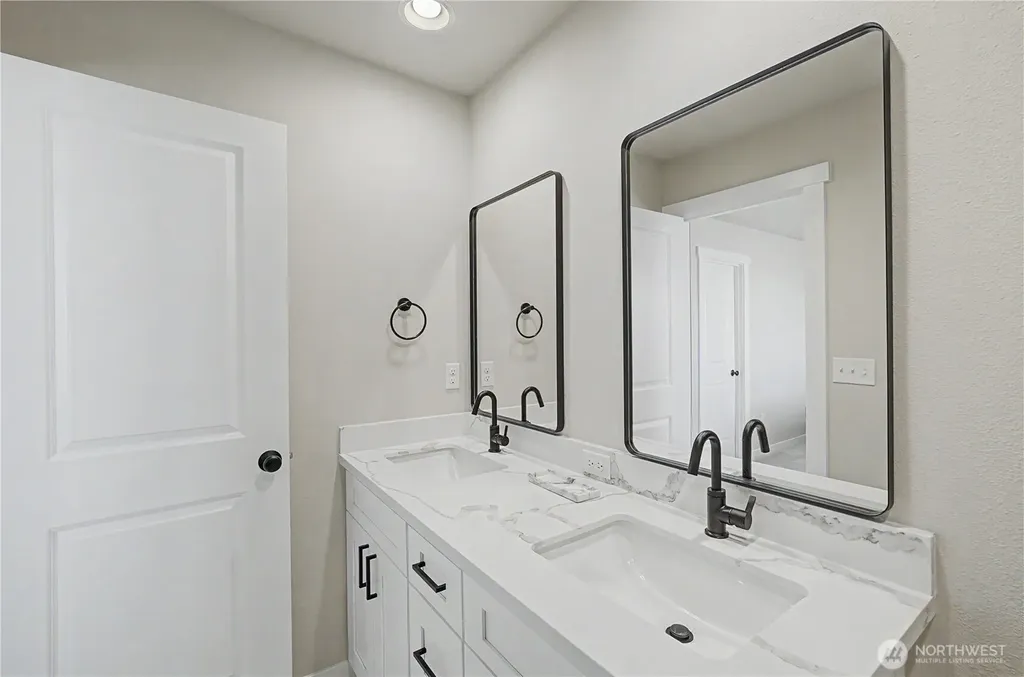 238 Parkside Place Ephrata WA 98823