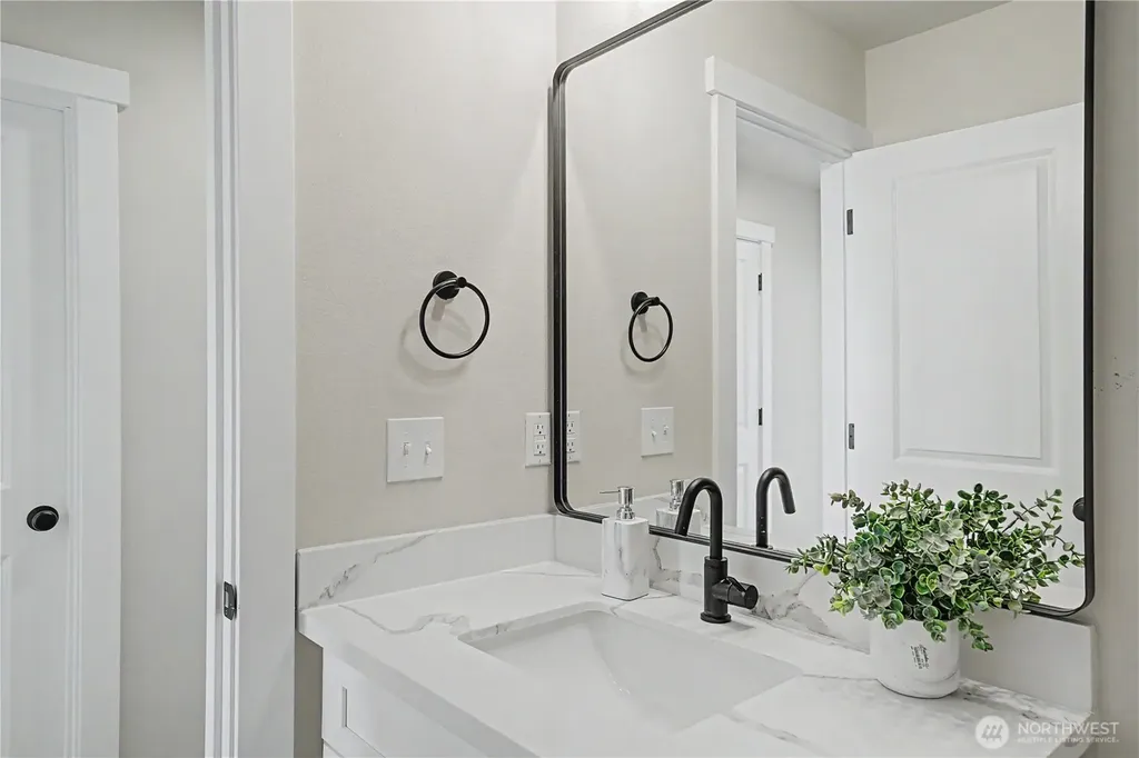 238 Parkside Place Ephrata WA 98823