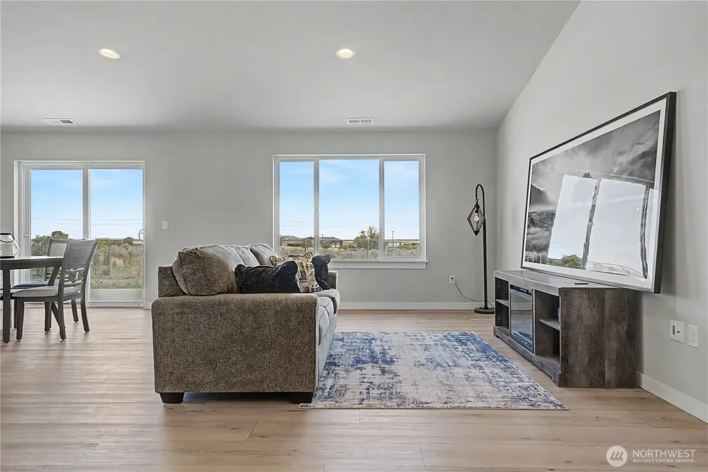 238 Parkside Place Ephrata WA 98823