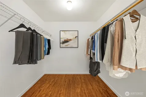 21327 76th Avenue W Edmonds WA 98026