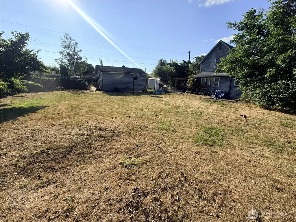361 SW Warren Street Castle Rock WA 98611