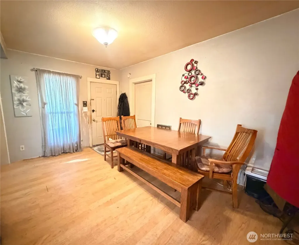 361 SW Warren Street Castle Rock WA 98611