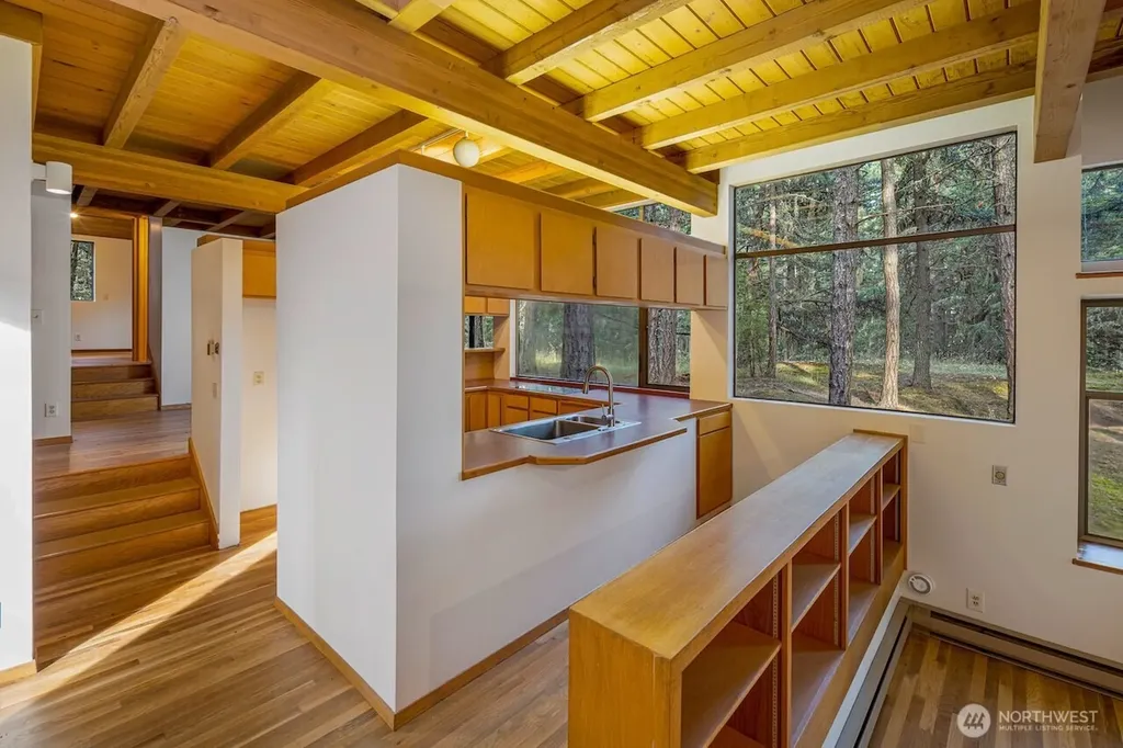28 Channel Heights Way Friday Harbor WA 98250