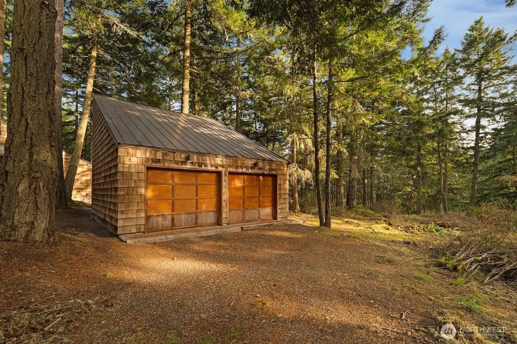 28 Channel Heights Way Friday Harbor WA 98250