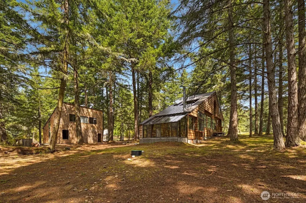 28 Channel Heights Way Friday Harbor WA 98250