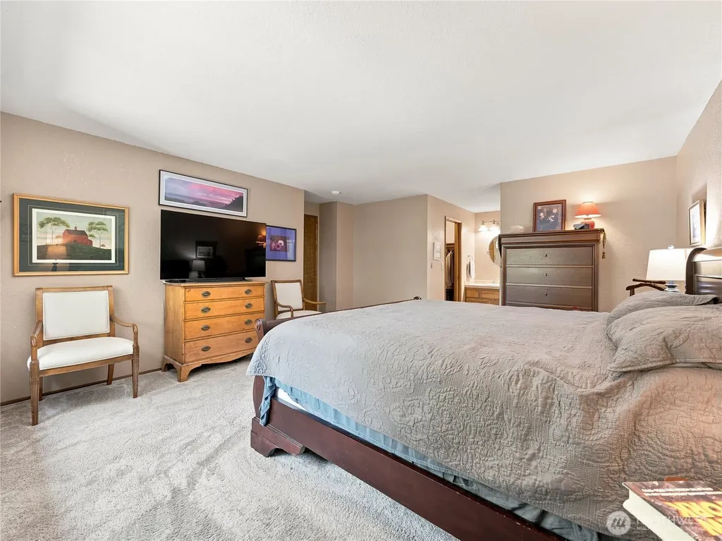 19514 SE 277th Street Kent WA 98042