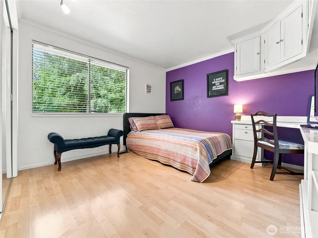 19514 SE 277th Street Kent WA 98042
