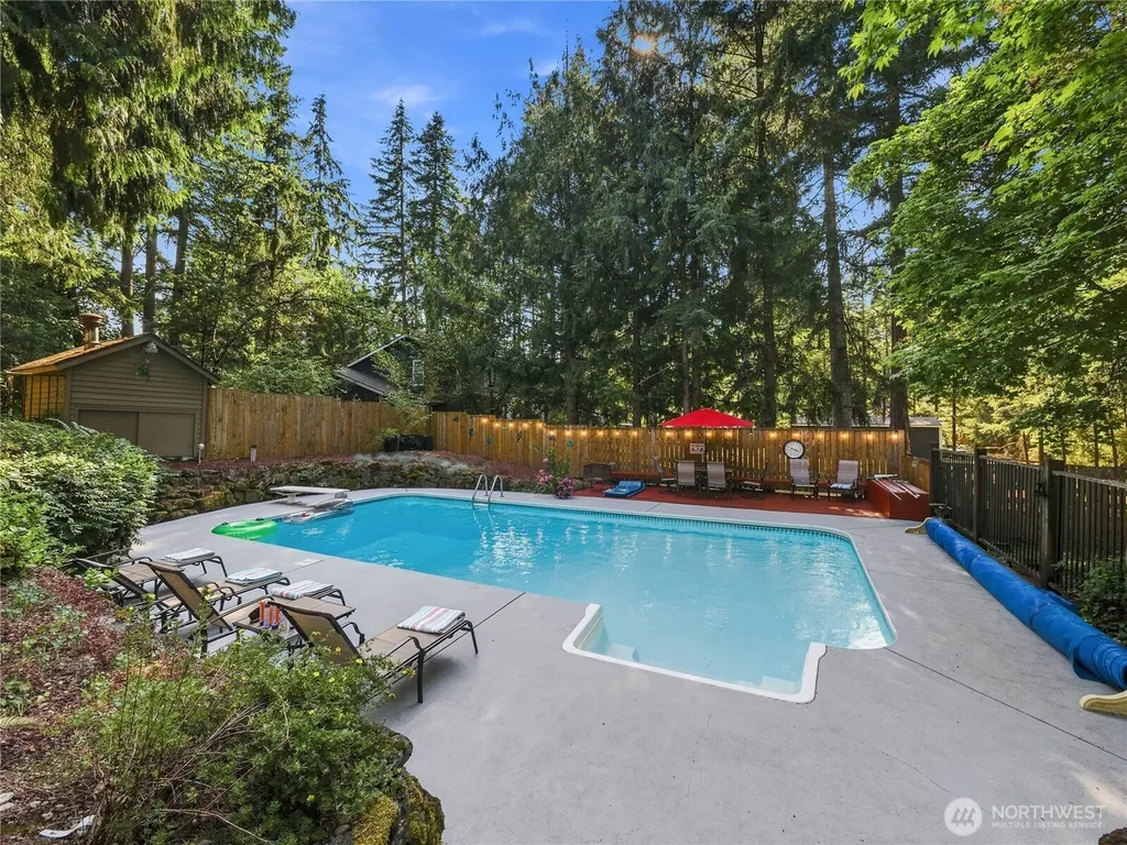 19514 SE 277th Street Kent WA 98042