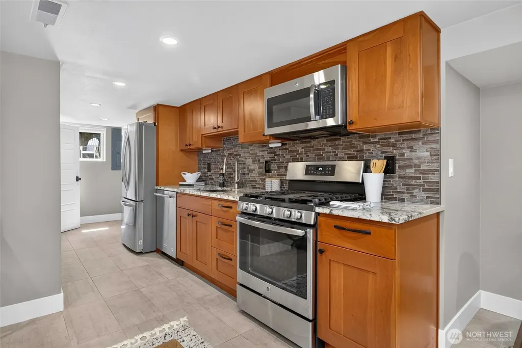 409 NE 60th Street Seattle WA 98115