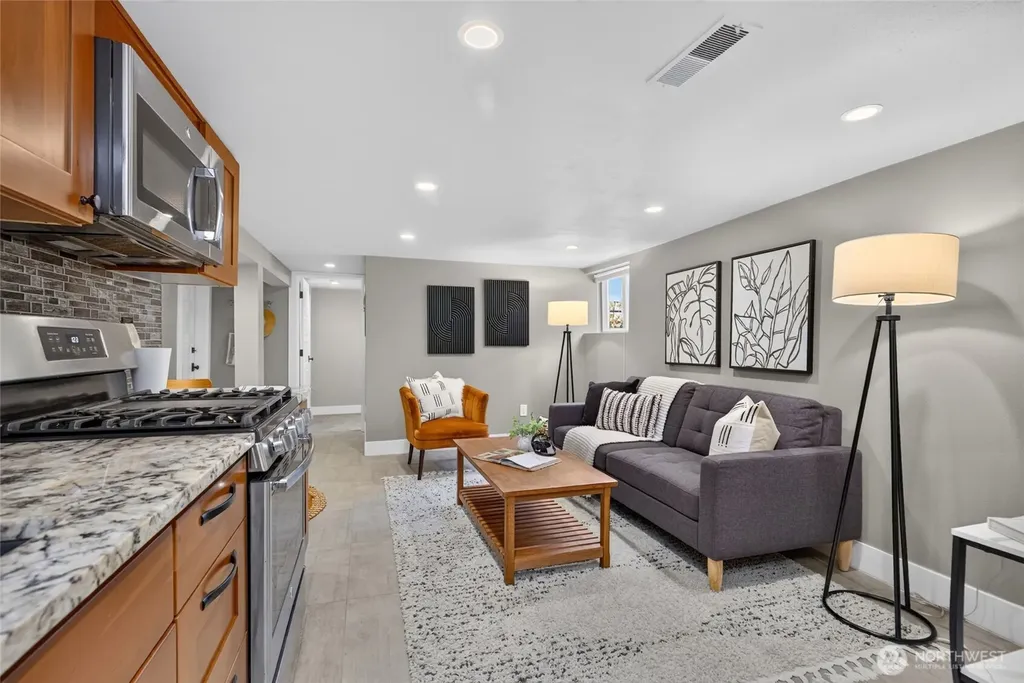 409 NE 60th Street Seattle WA 98115