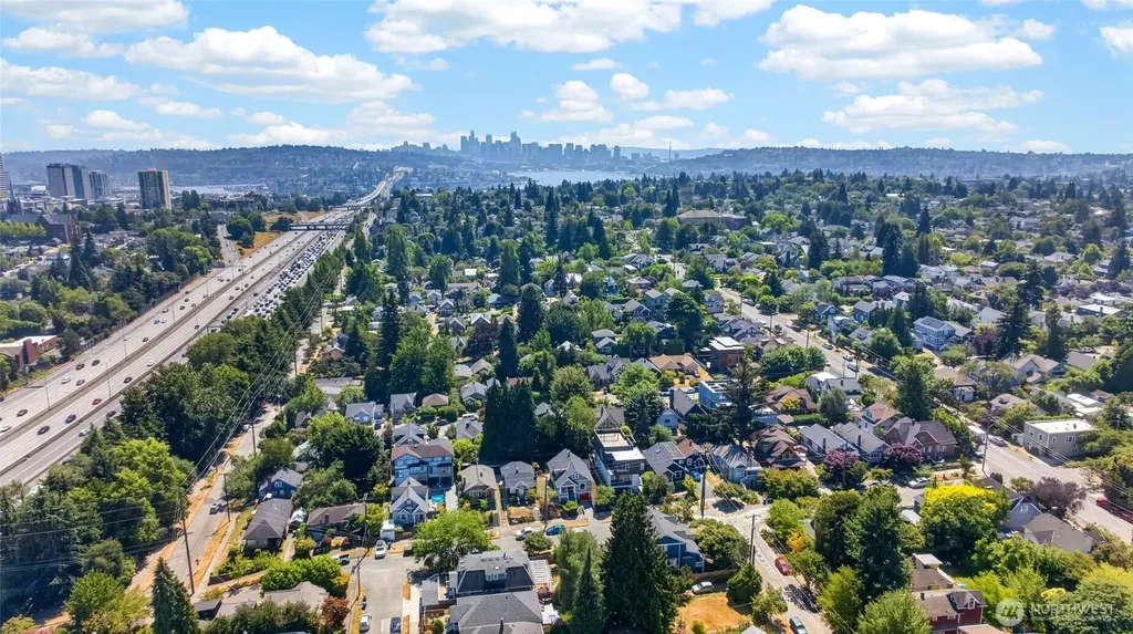 409 NE 60th Street Seattle WA 98115