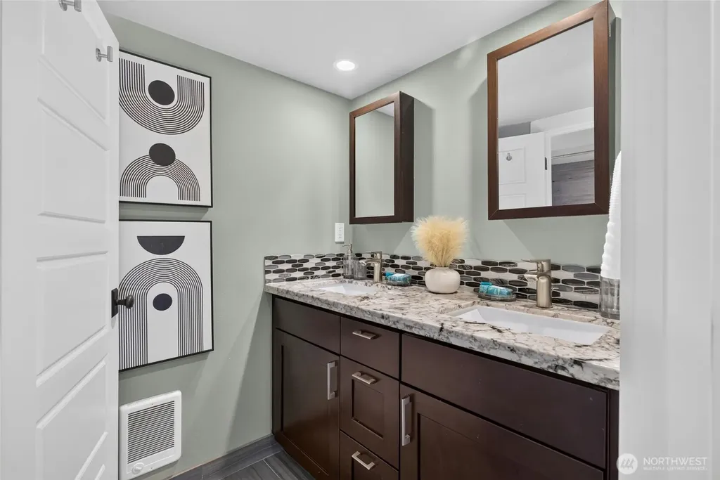 409 NE 60th Street Seattle WA 98115