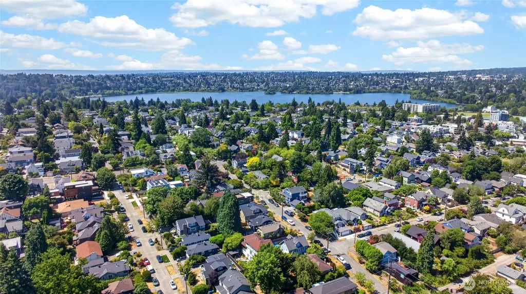 409 NE 60th Street Seattle WA 98115