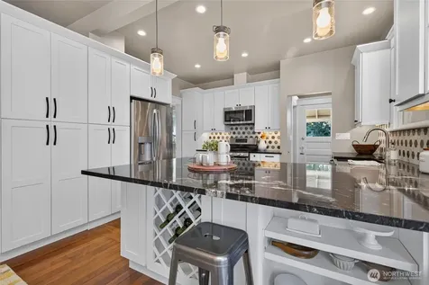 409 NE 60th Street Seattle WA 98115