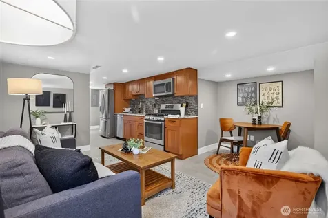 409 NE 60th Street Seattle WA 98115