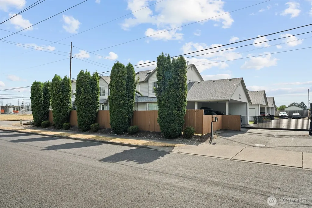 4001 S 74th Street Tacoma WA 98409