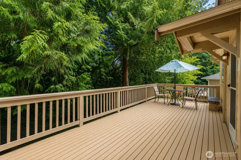 1551 E Gateway Heights Loop Sedro Woolley WA 98284
