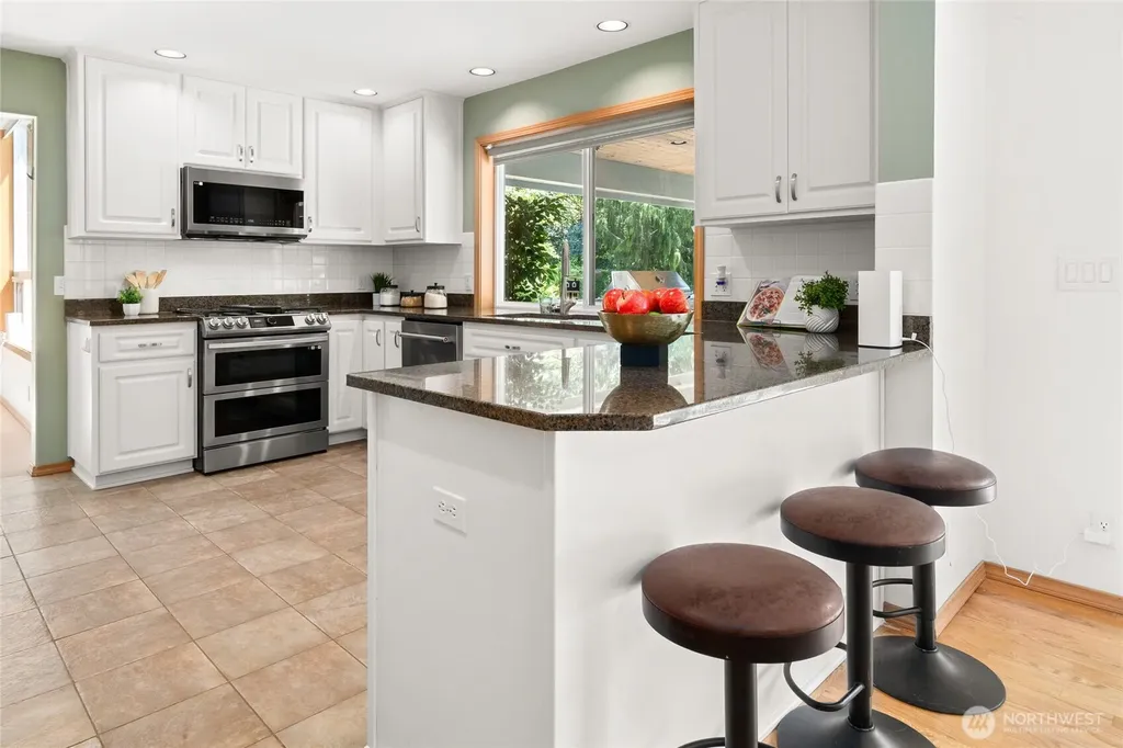 32879 NE 40th Circle Carnation WA 98014