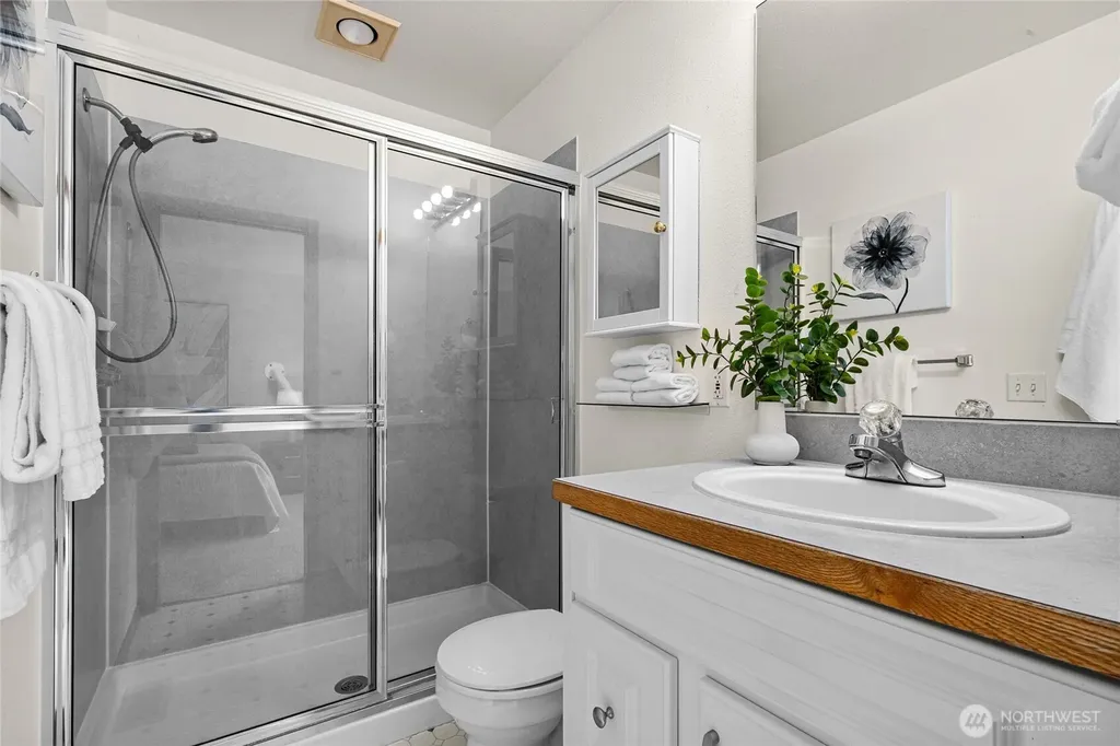 32879 NE 40th Circle Carnation WA 98014