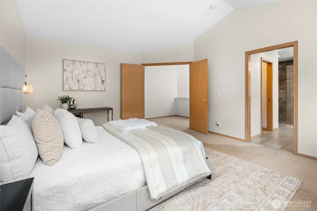 32879 NE 40th Circle Carnation WA 98014