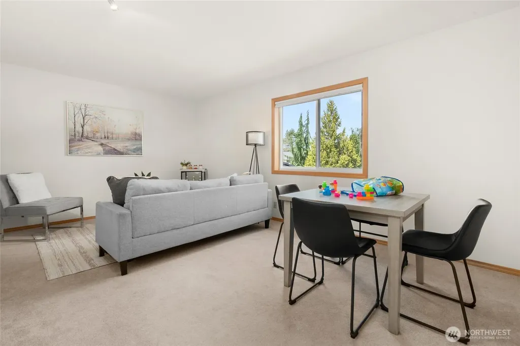 32879 NE 40th Circle Carnation WA 98014