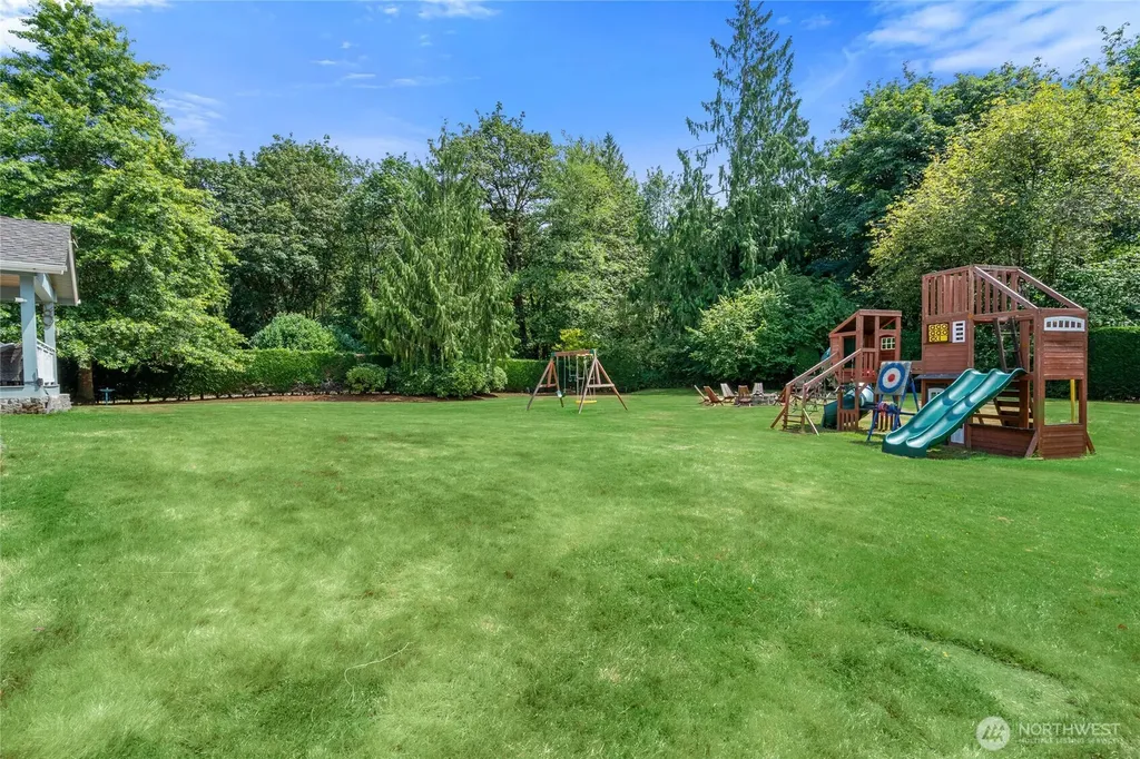 32879 NE 40th Circle Carnation WA 98014