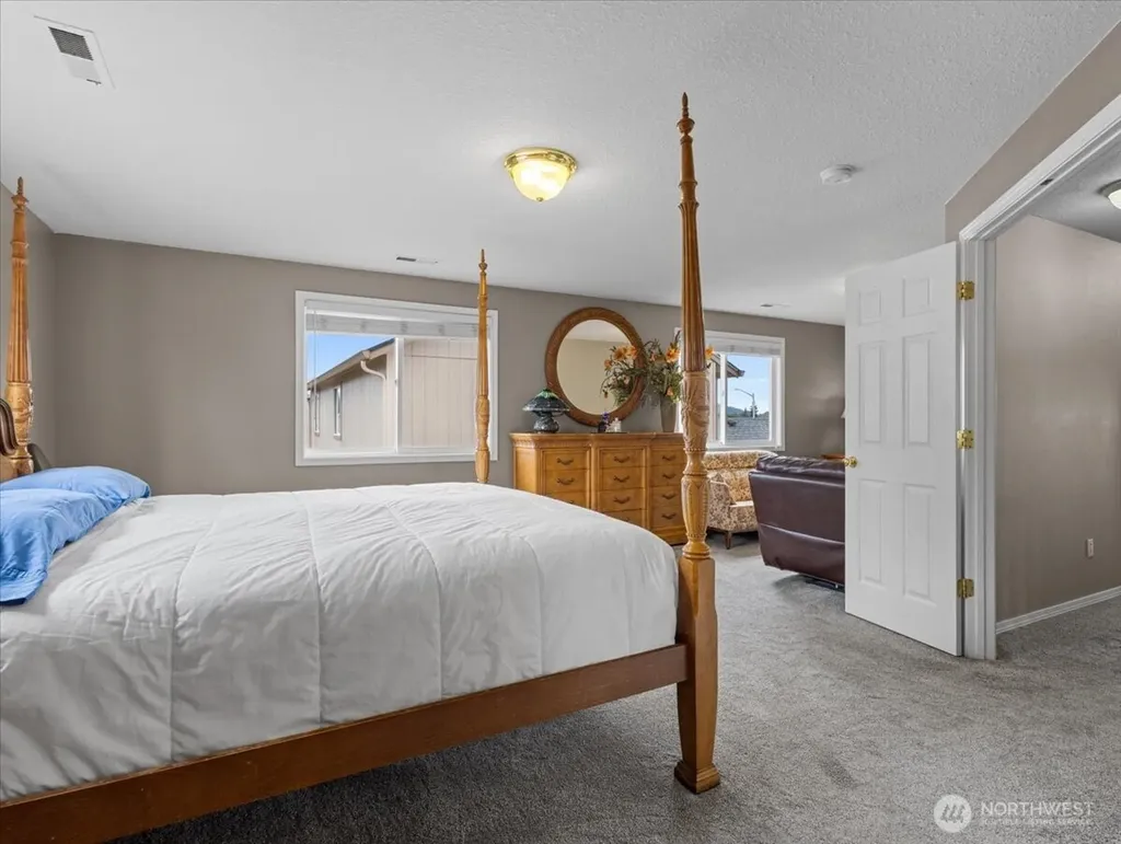 15918 NE 90th Street Vancouver WA 98682