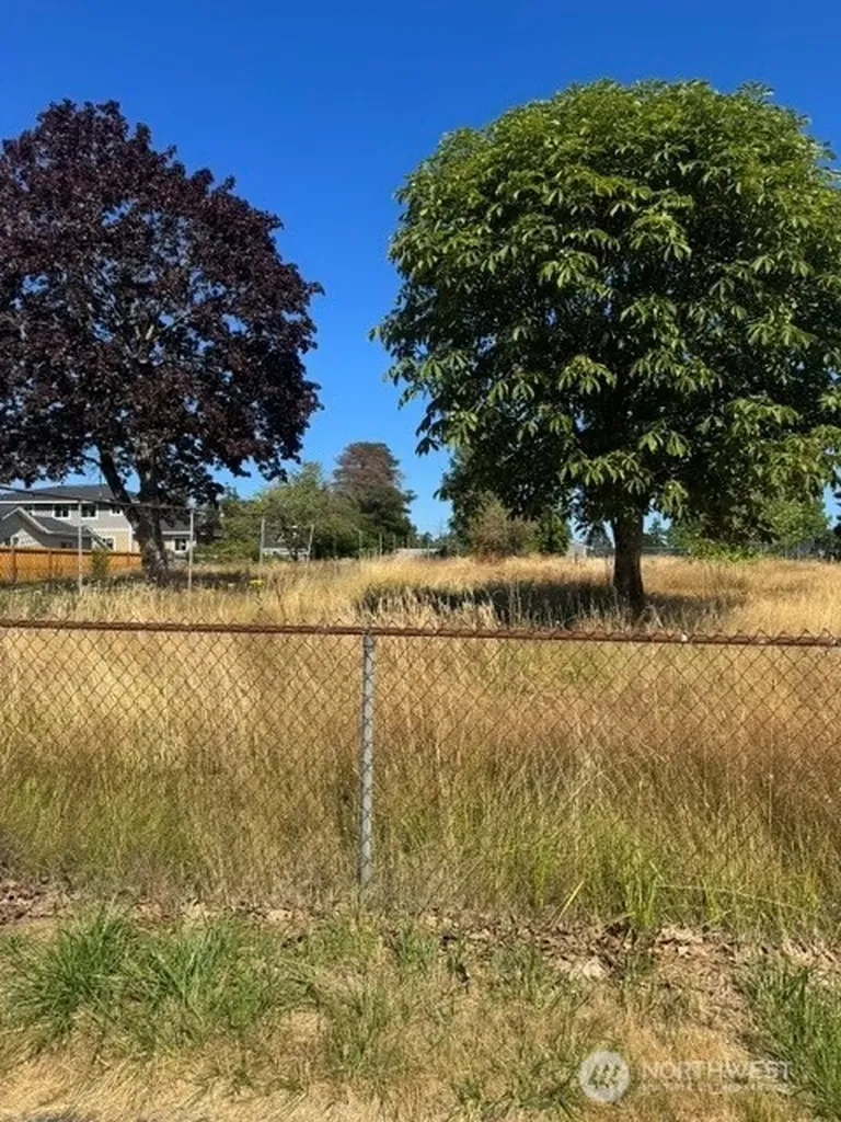 7011 E Mckinley Avenue Tacoma WA 98404