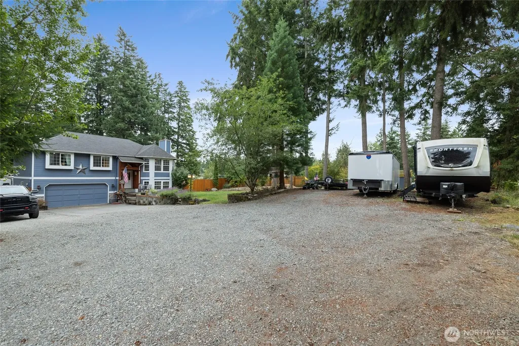 33911 50th Avenue E Eatonville WA 98328