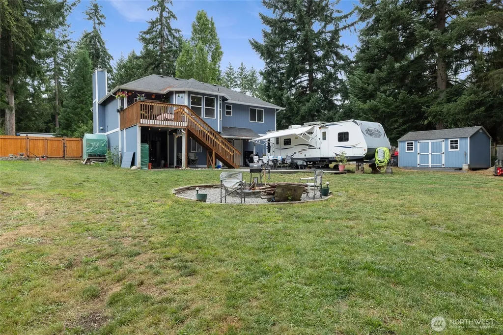 33911 50th Avenue E Eatonville WA 98328