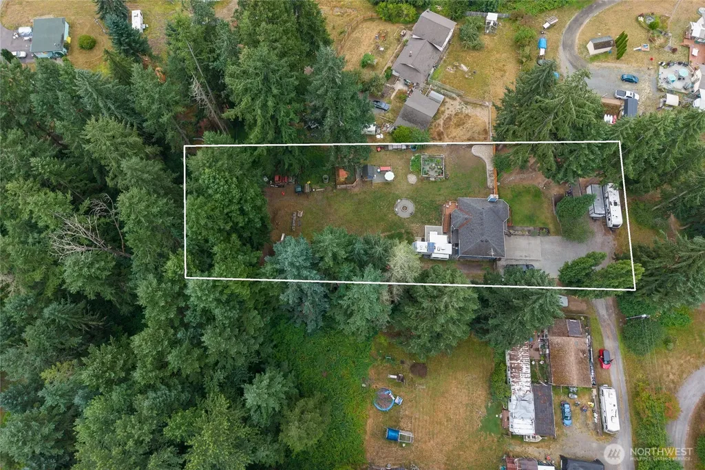 33911 50th Avenue E Eatonville WA 98328