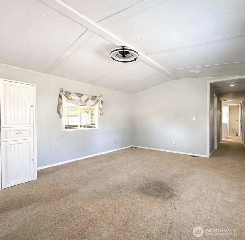 8508 144th Avenue E Puyallup WA 98372
