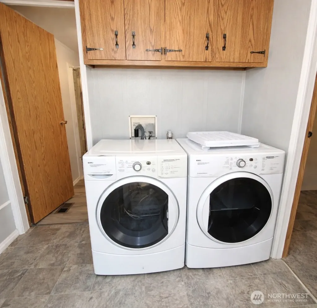 8508 144th Avenue E Puyallup WA 98372