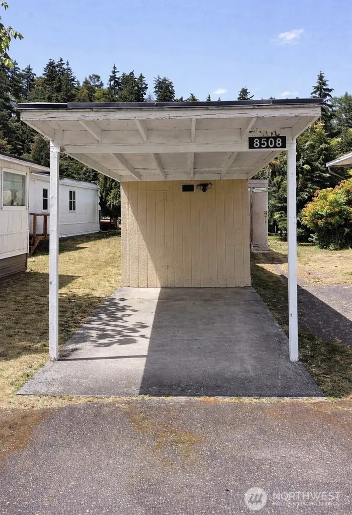 8508 144th Avenue E Puyallup WA 98372