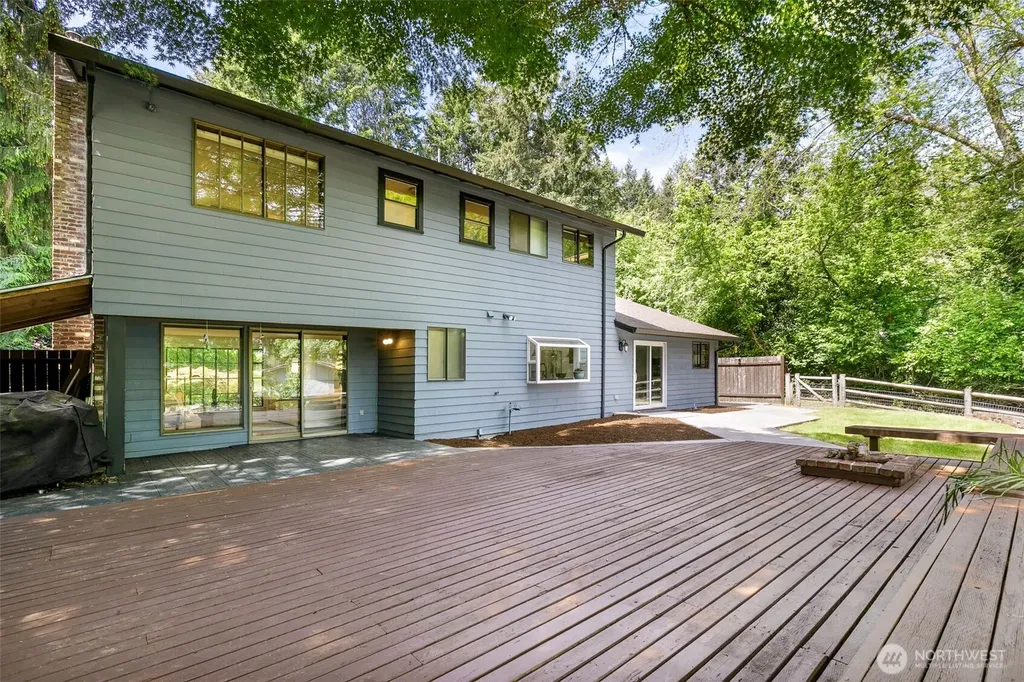 4434 137th Avenue NE Bellevue WA 98005