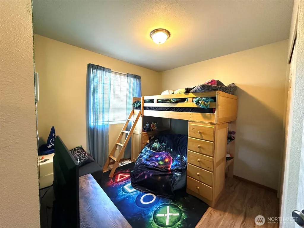 316 Helen Street Sedro Woolley WA 98284