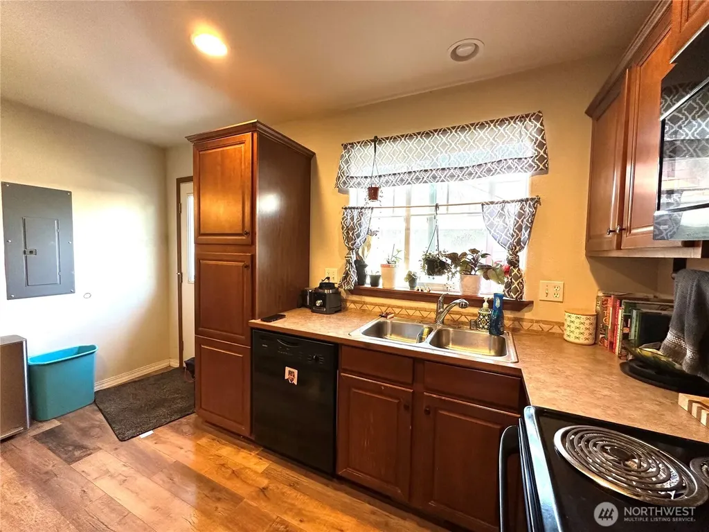 316 Helen Street Sedro Woolley WA 98284