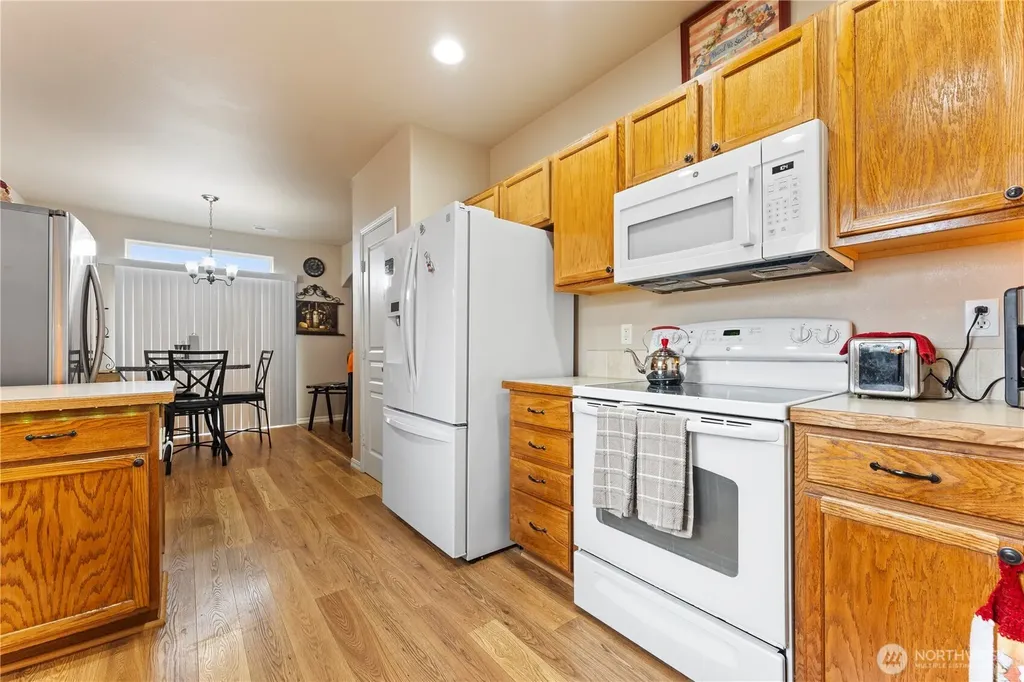 521 N Florida Drive Moses Lake WA 98837