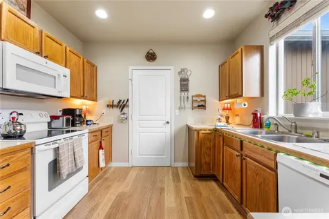 521 N Florida Drive Moses Lake WA 98837
