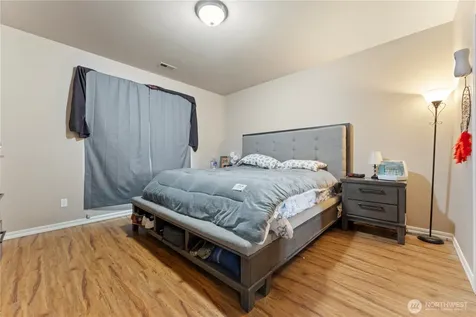 521 N Florida Drive Moses Lake WA 98837