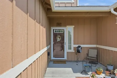521 N Florida Drive Moses Lake WA 98837