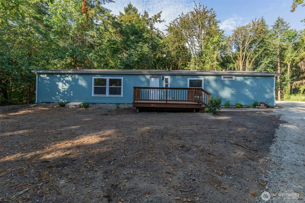 1059 E Crestview Drive Shelton WA 98584