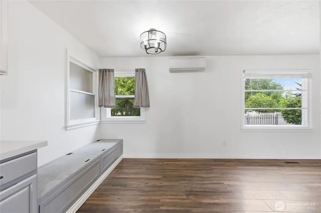 2227 Sidney Avenue Port Orchard WA 98366